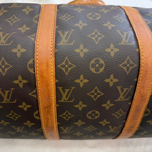 Louis Vuitton Keepall 50 Monogram Travel Duffel - Picture 4 of 13